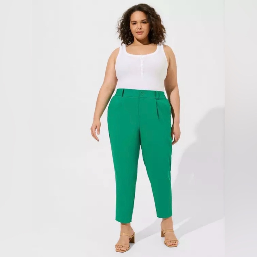 Torrid Vibrant Green Bombshell Skinny Ankle Pants Size 14